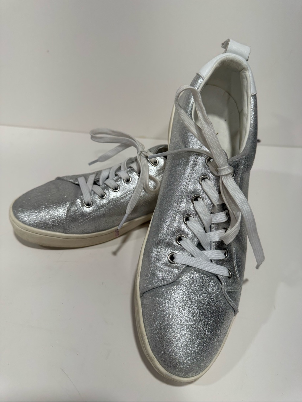 Fly London Metallic Silver Leather Lace Up Sneakers Women’s us 10, eu 41